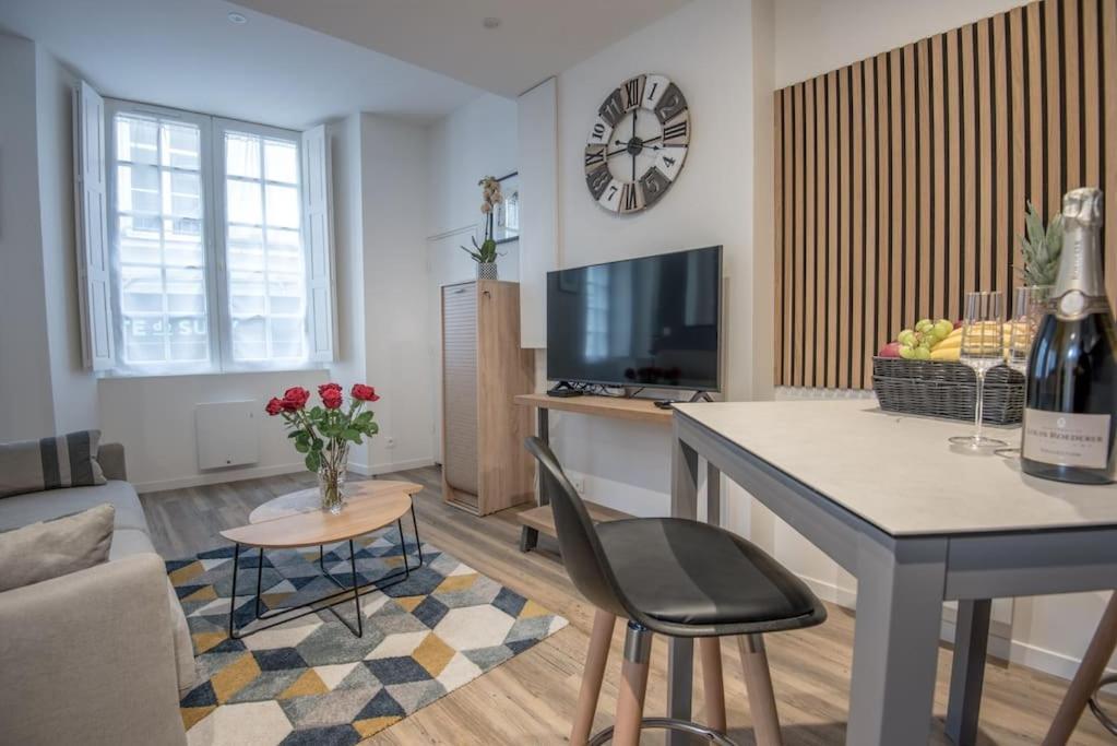 Ferienwohnung L'Espine Angers Exterior foto